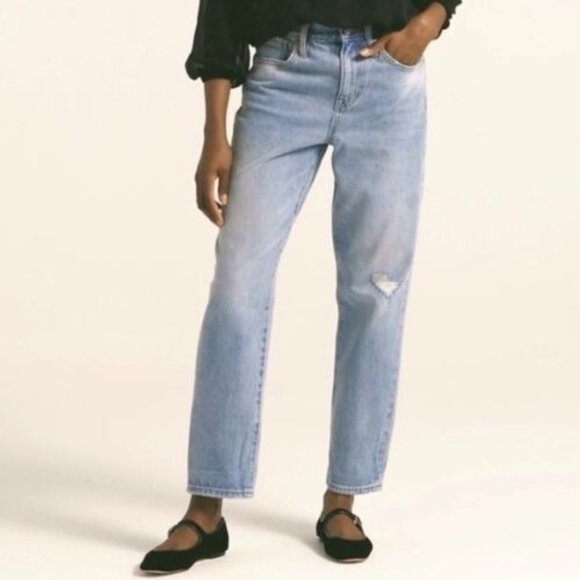 J. Crew Slouchy Boyfriend Jeans Distressed Size 23 Petite Relaxed Fit - Picture 1 of 9
